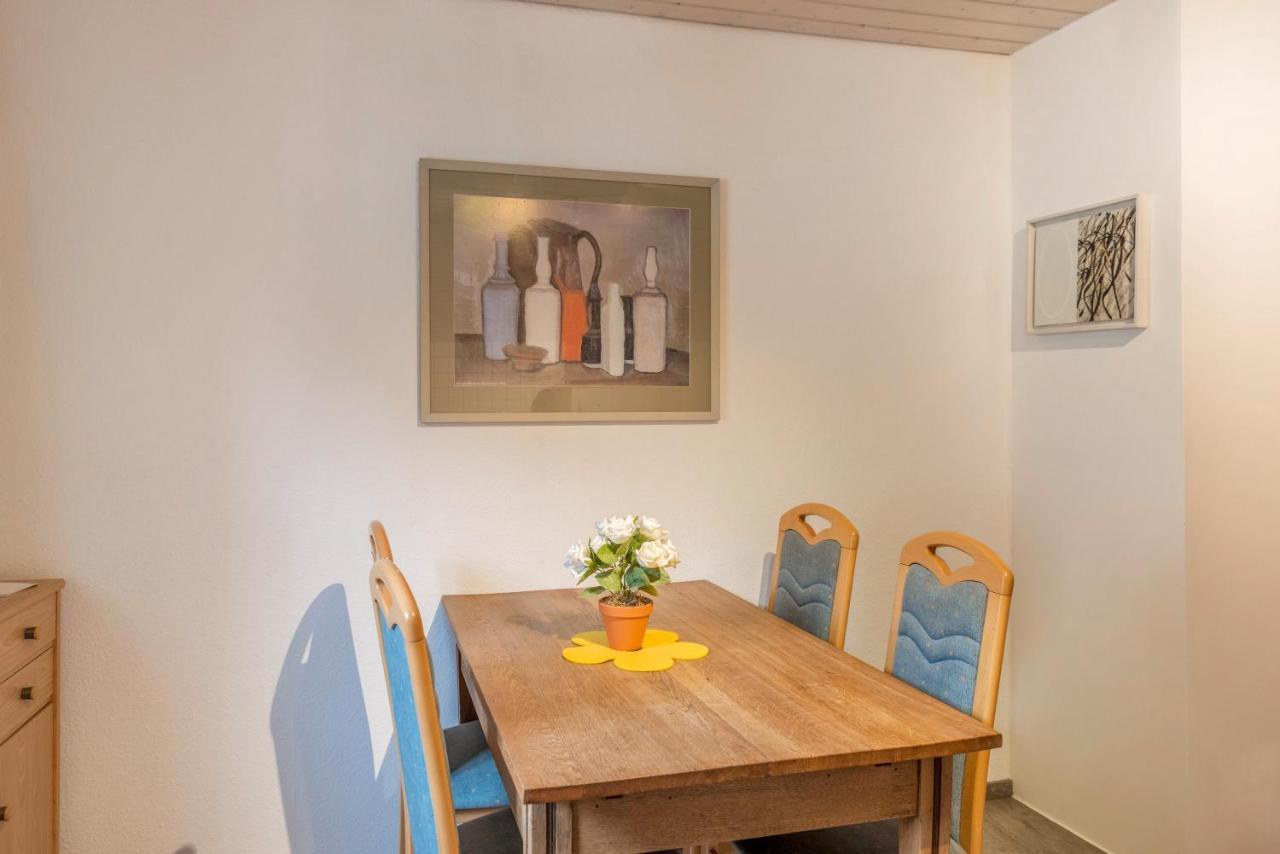 Familienwohnung Haus 18 ユーバーリンゲン エクステリア 写真
